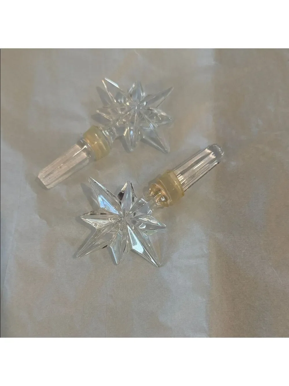 Waterford Crystle Pair of 2 Clear Star or Snowflake Wine Bottle Stoppers 4.5”